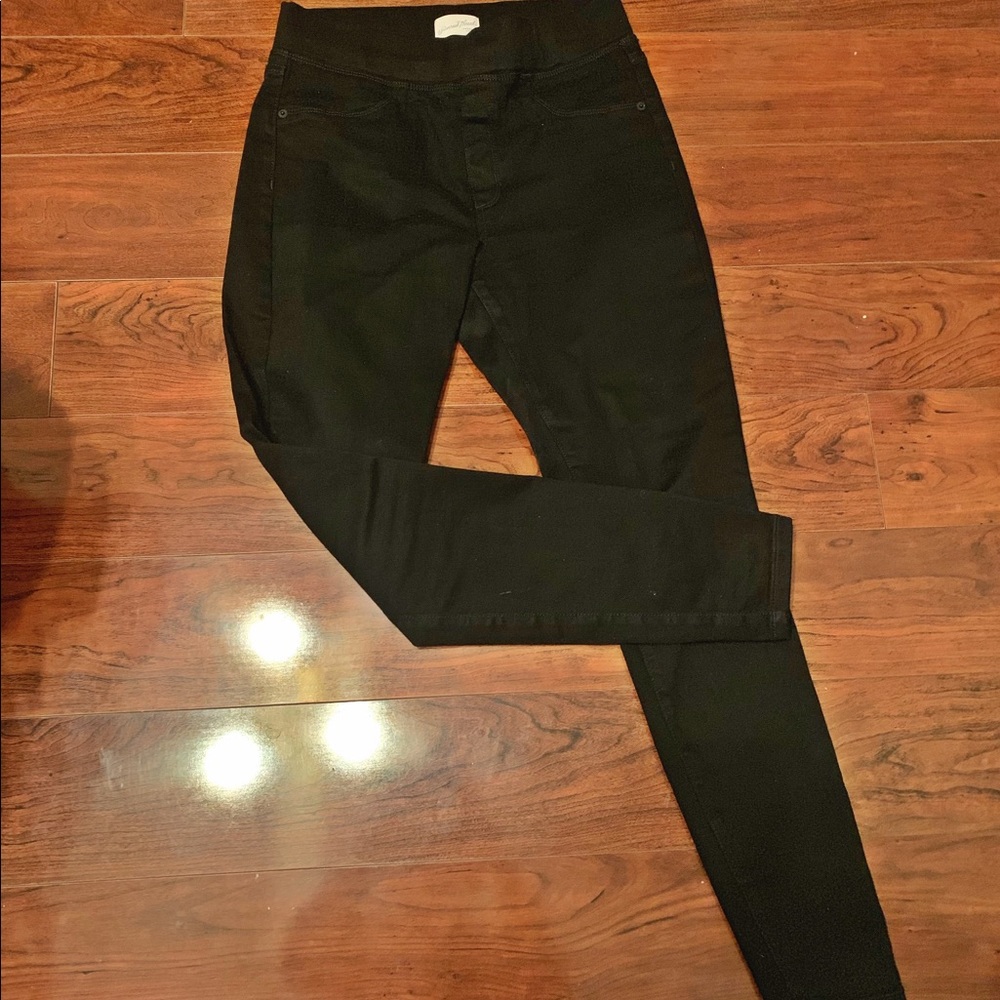 Black high waisted pants